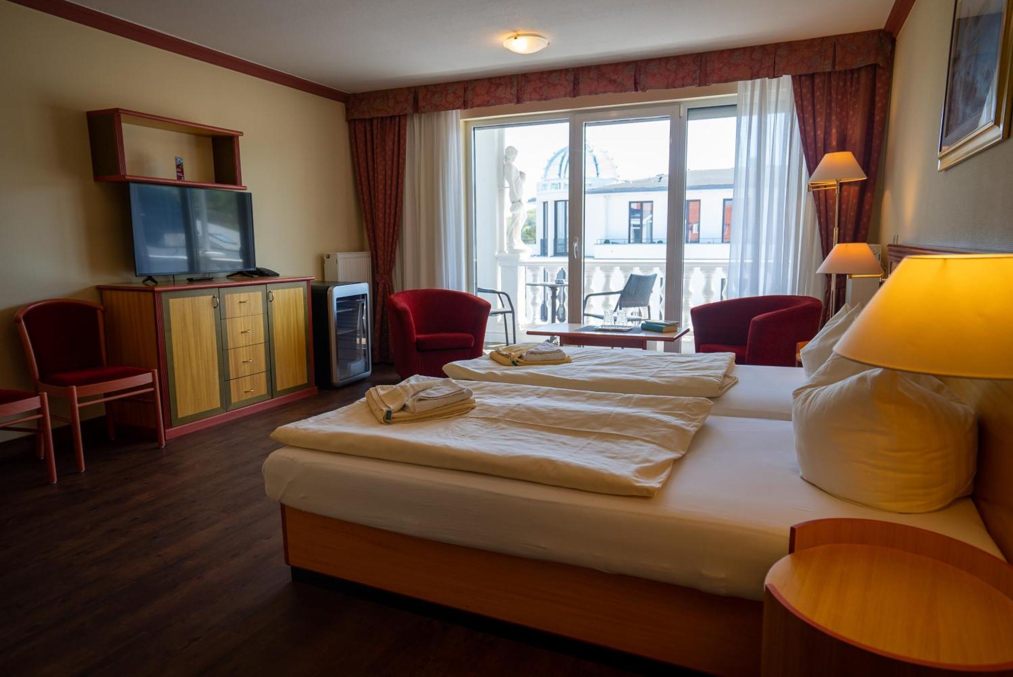 Hotel Esplanade & Aparthotel Rialto Binz Dış mekan fotoğraf