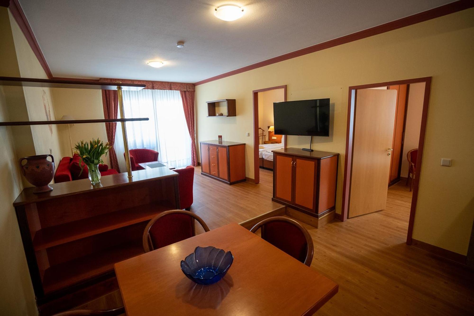 Hotel Esplanade & Aparthotel Rialto Binz Dış mekan fotoğraf